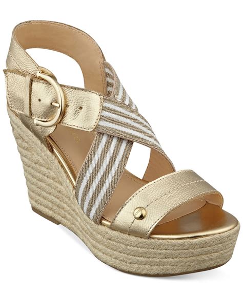 tommy hilfiger women's wedges